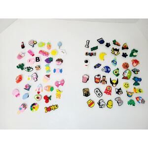 Huge lot‎ of shoe charms